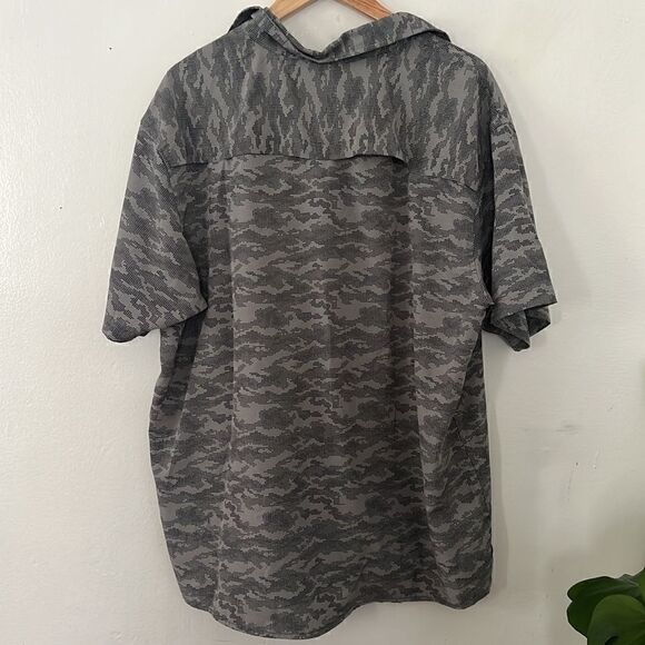 Canada weather gear men’s shirt EUC - Picture 4 of 5